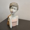 Figurine Lady avec sac à main H.27cm