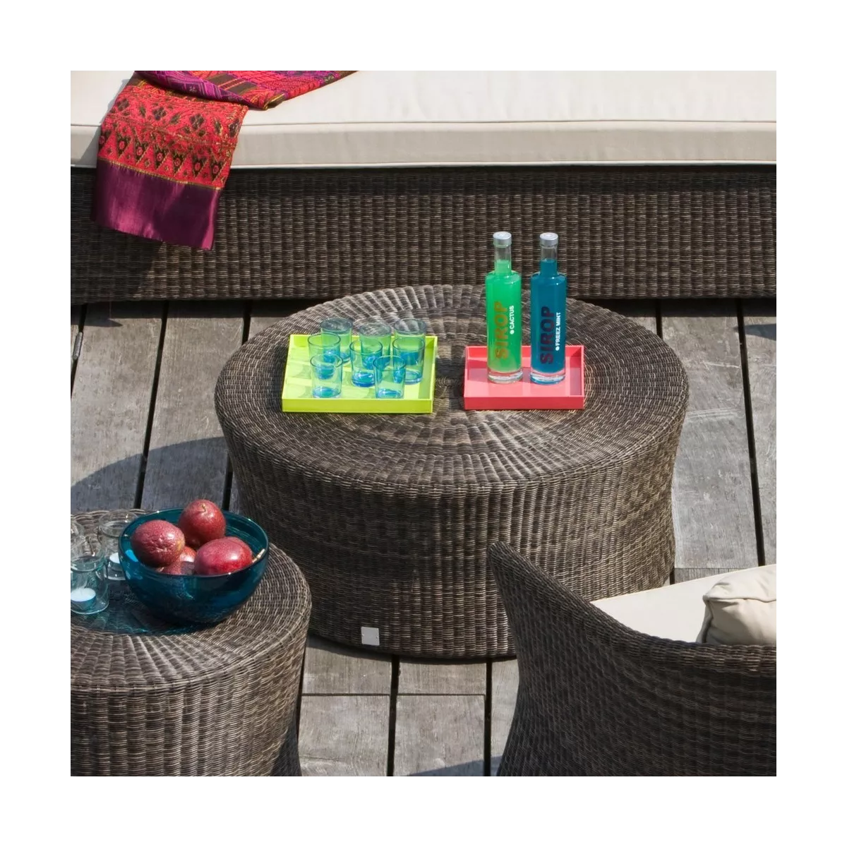 Table Basse Transat Diamètre 80 cm Résine Poivre