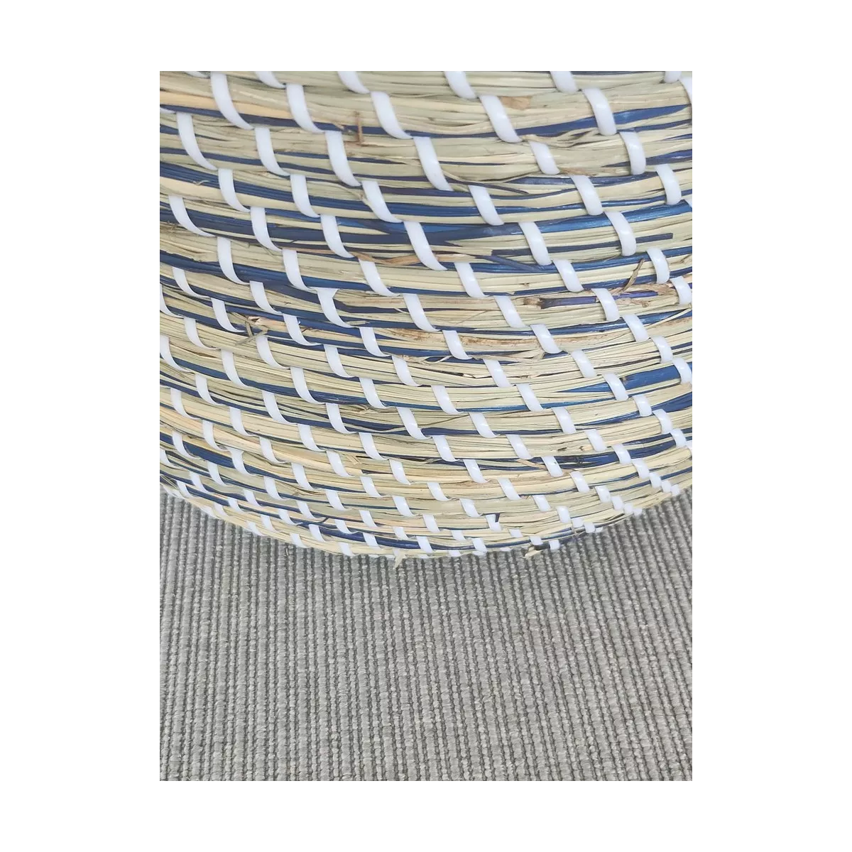 Panière Jade à linge en Jonc bleu 32x43