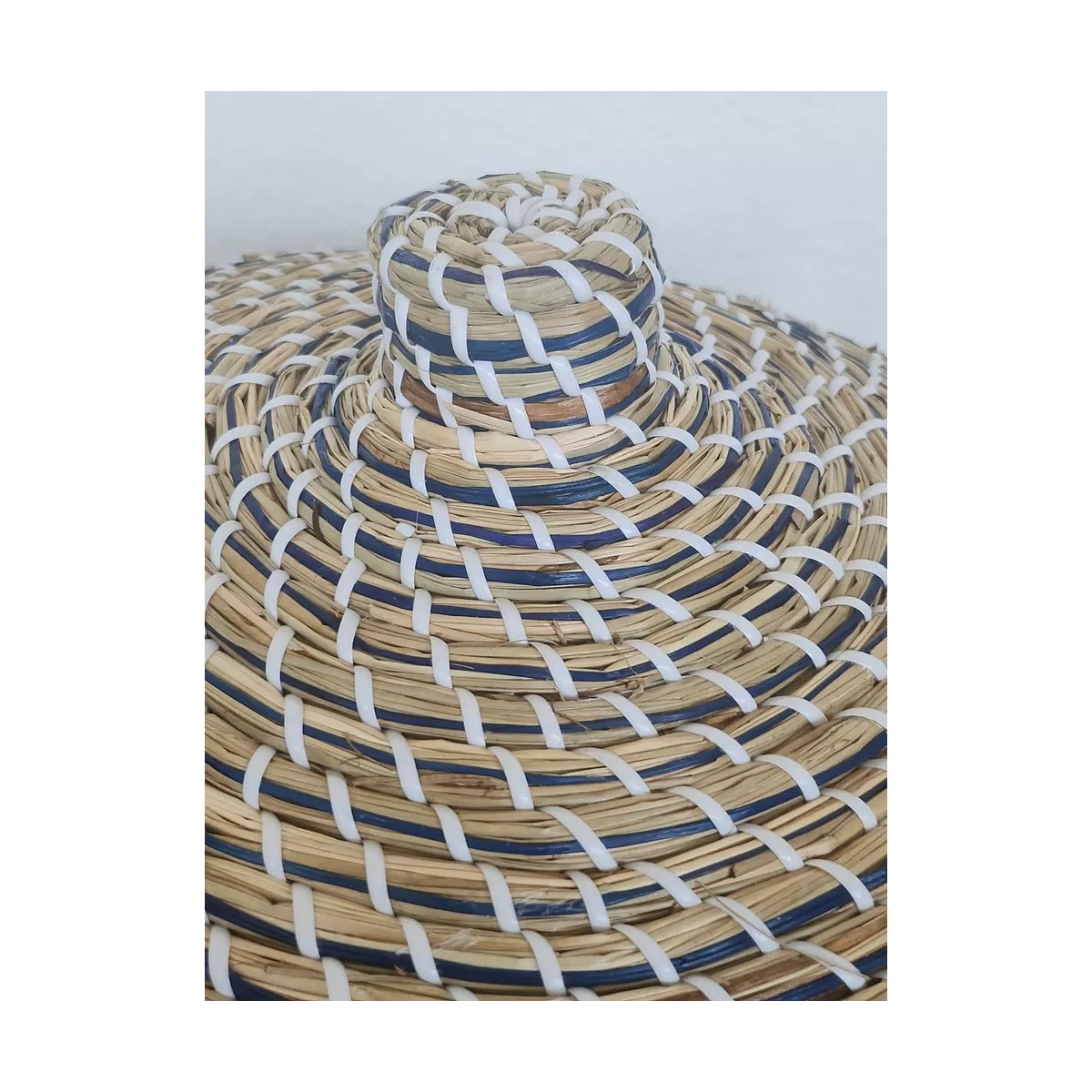 Panière Jade à linge en Jonc bleu 32x43