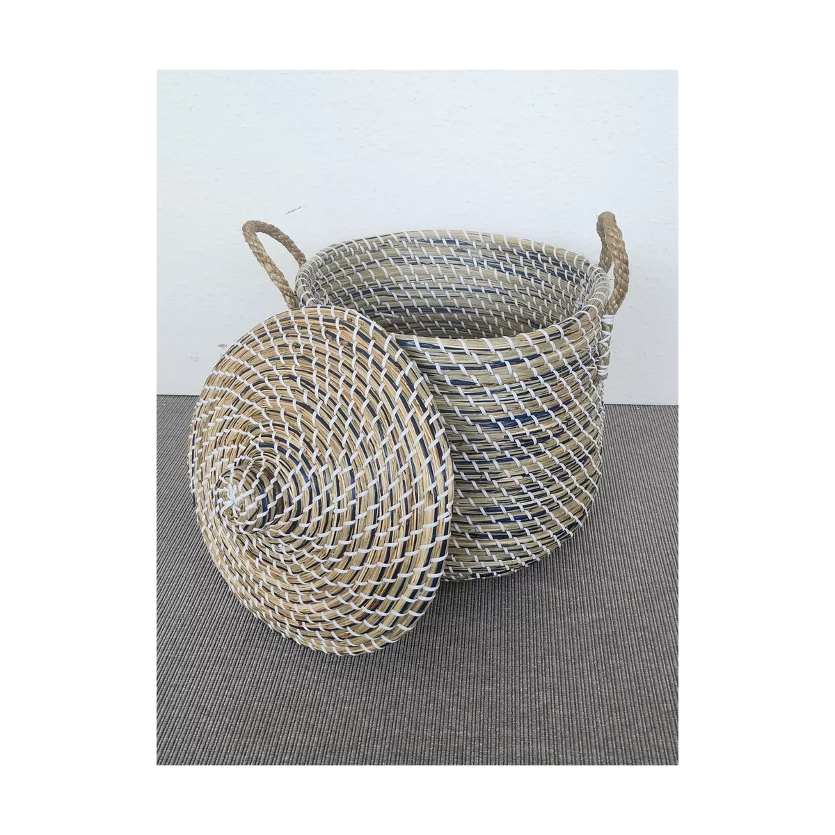 Panière Jade à linge en Jonc bleu 32x43