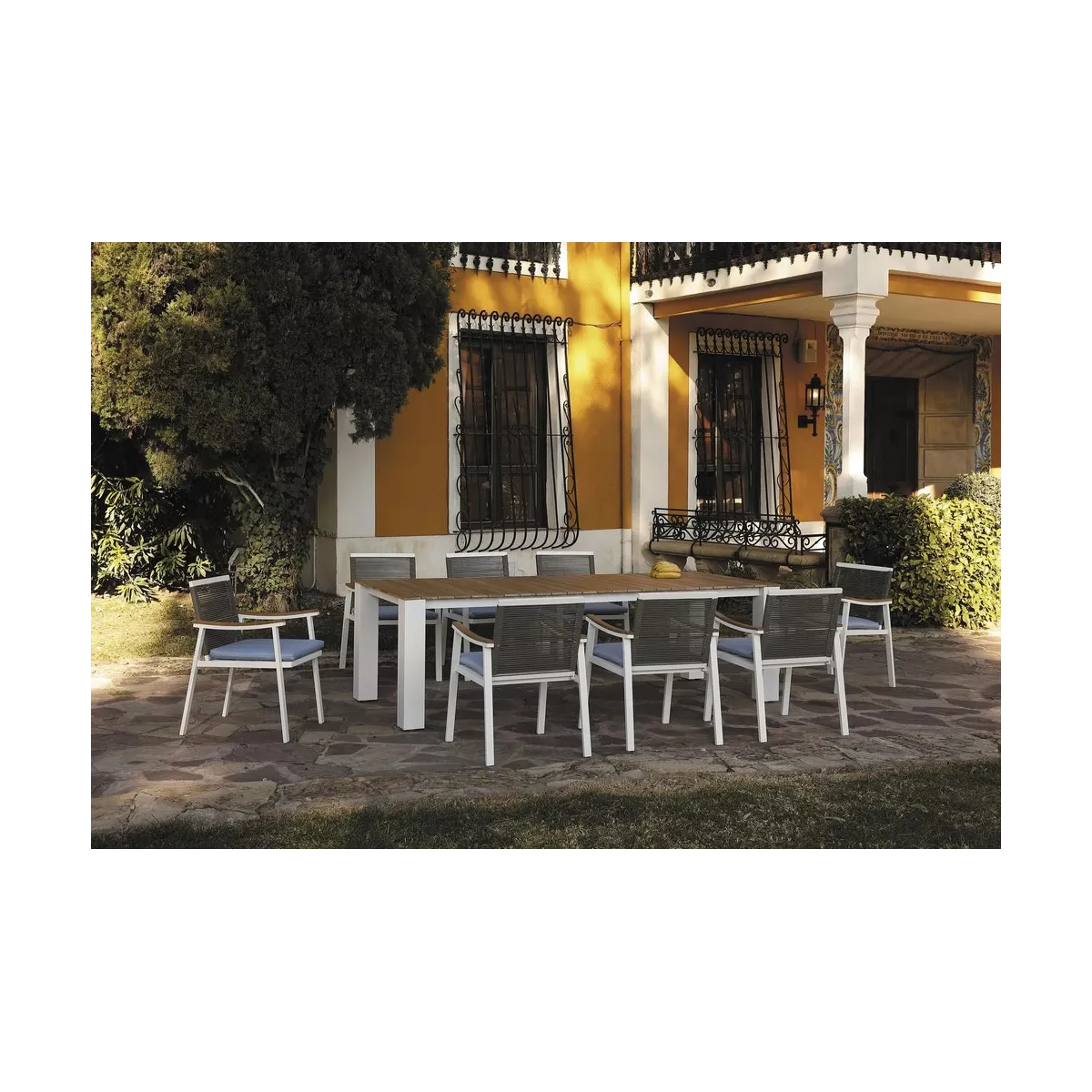 Table de repas Creta Alu et Teck Outdoor 250cm