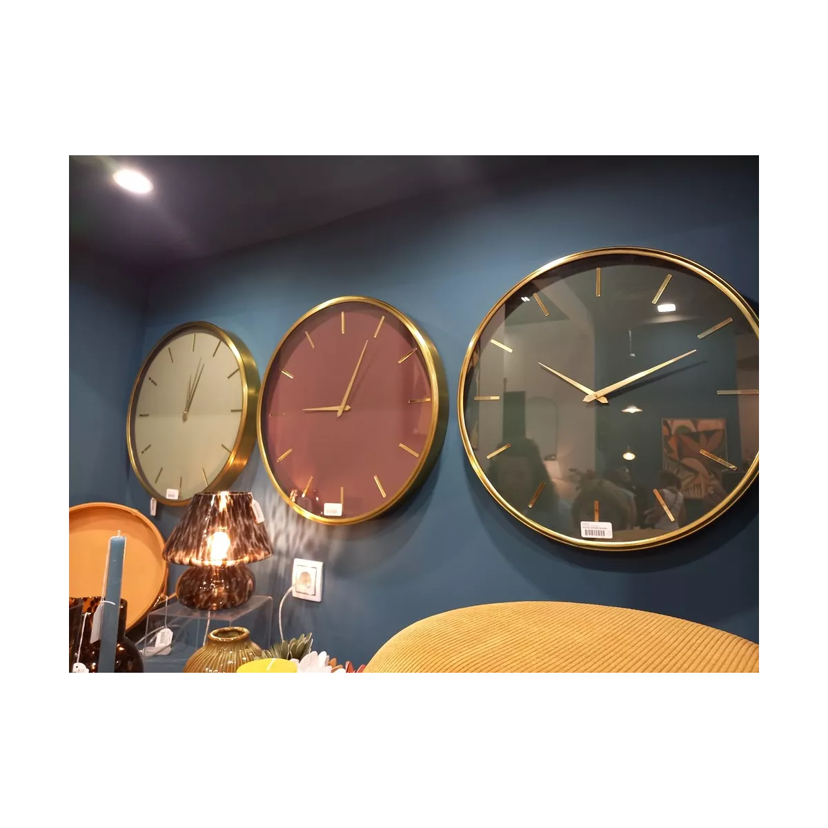 Horloge Zurish Prune 51x51