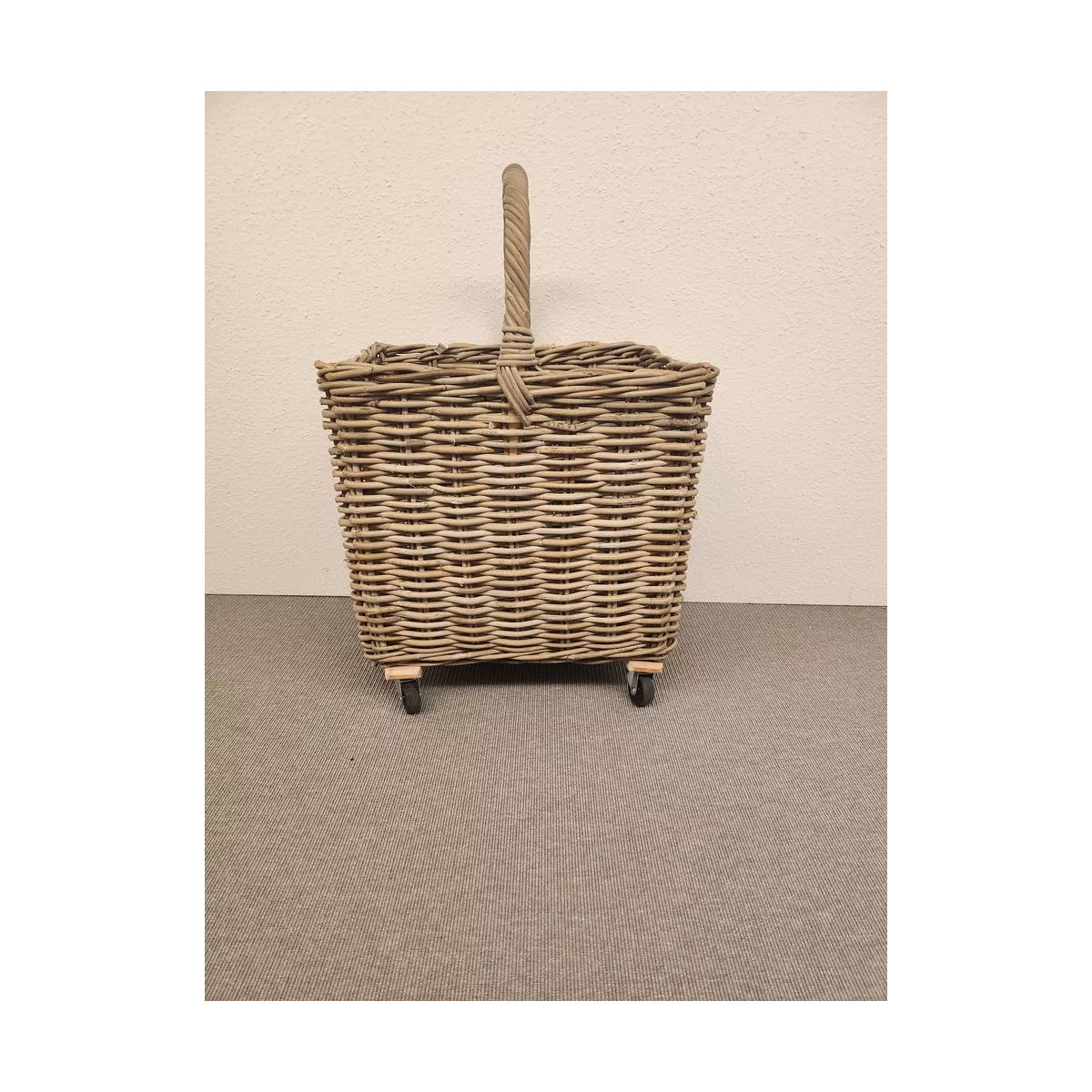 Panier à Bois sur Roulette Julia