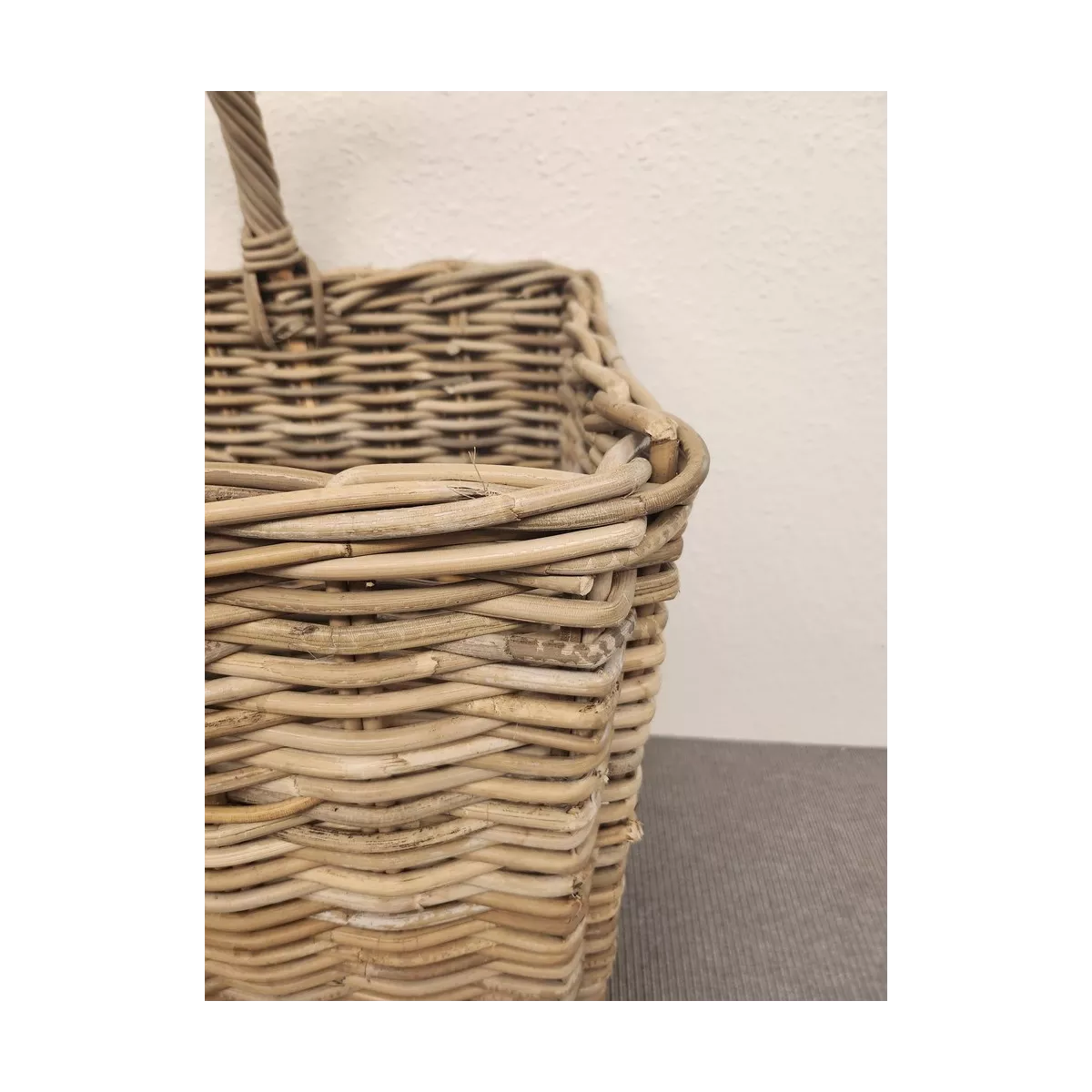 Panier à Bois sur Roulette Julia