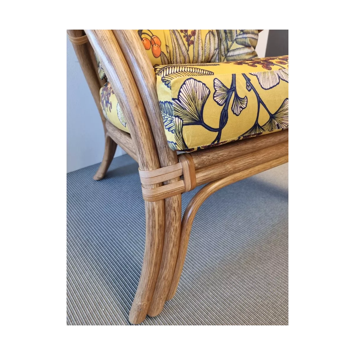 Fauteuil Sydney Noisette Tissu Victoria