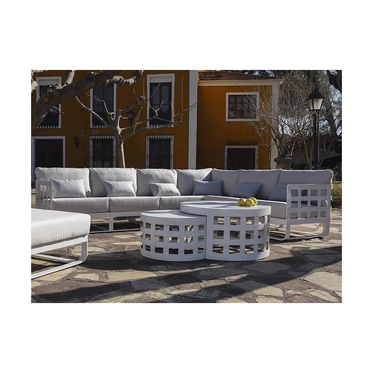Tables basses Gigognes Milan