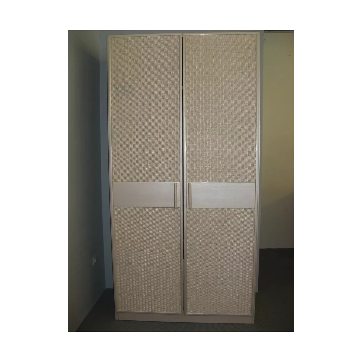 Armoire Traill 2 portes Charnières Nacre