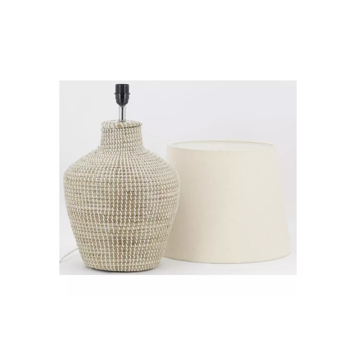 Lampe Amphore en Jonc H.68cm
