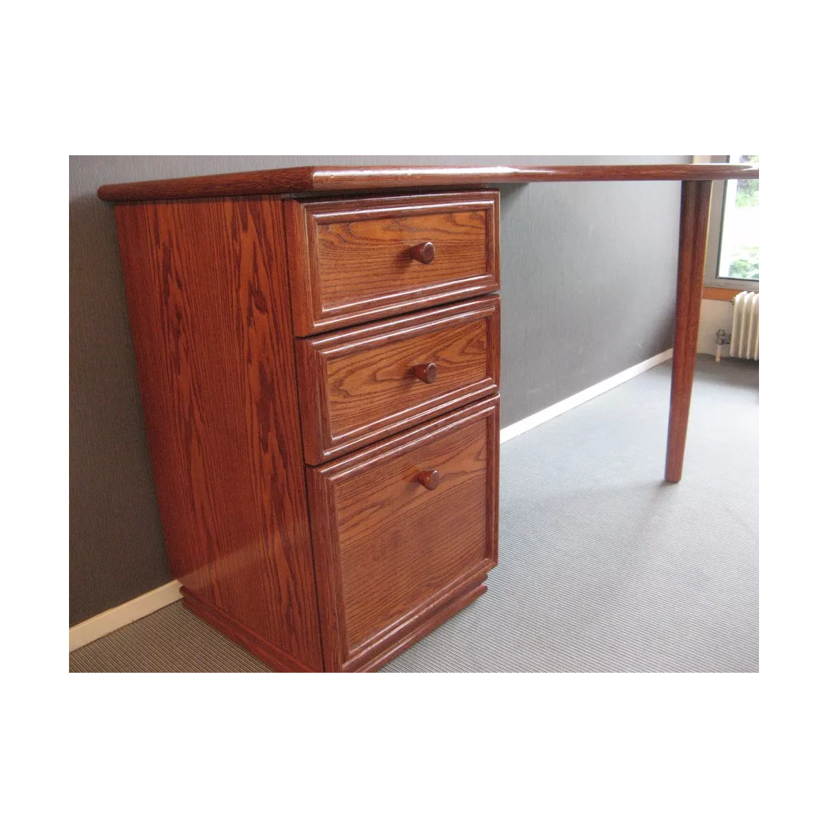 Bureau Kos Cognac