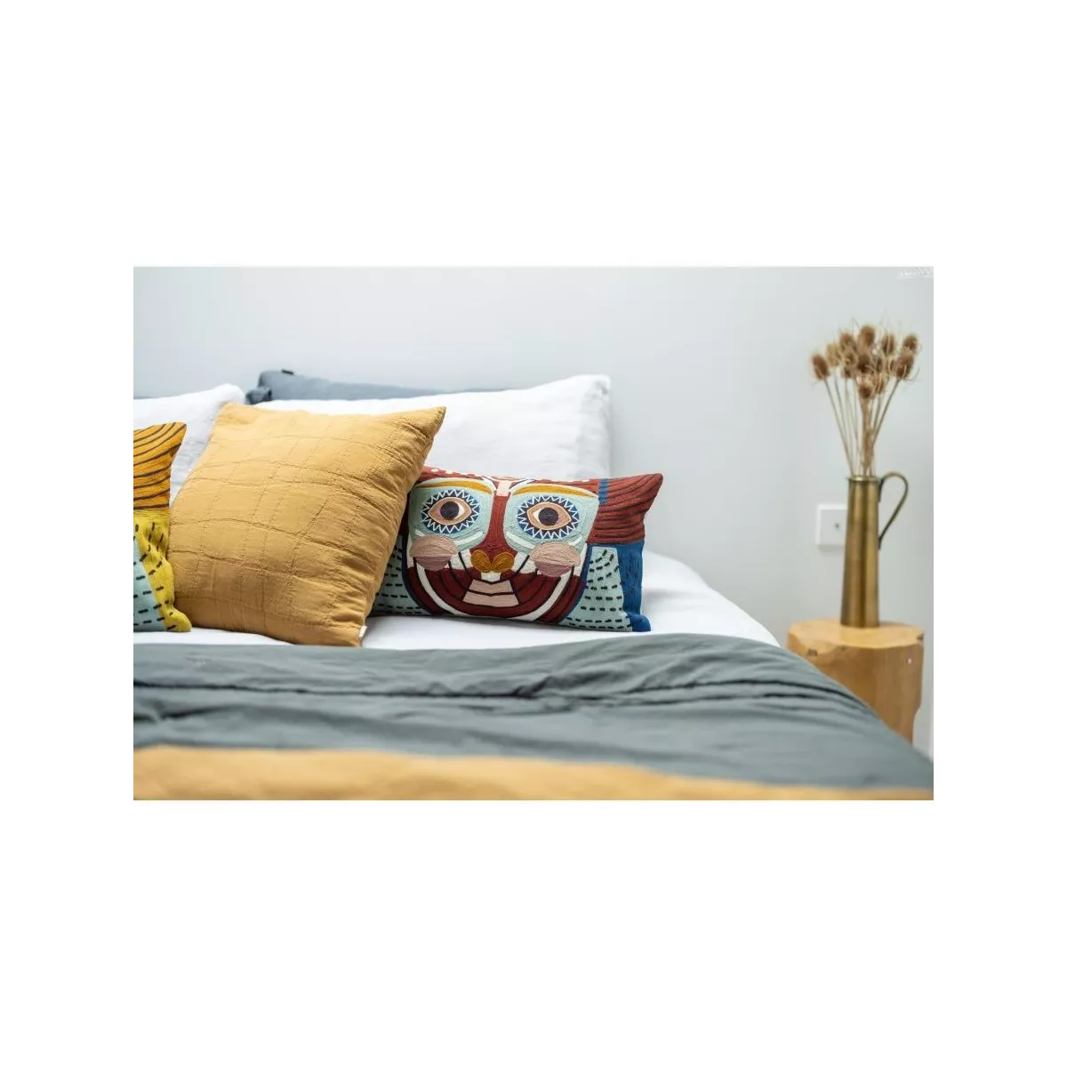 Coussin Brodé Yahu 50x30