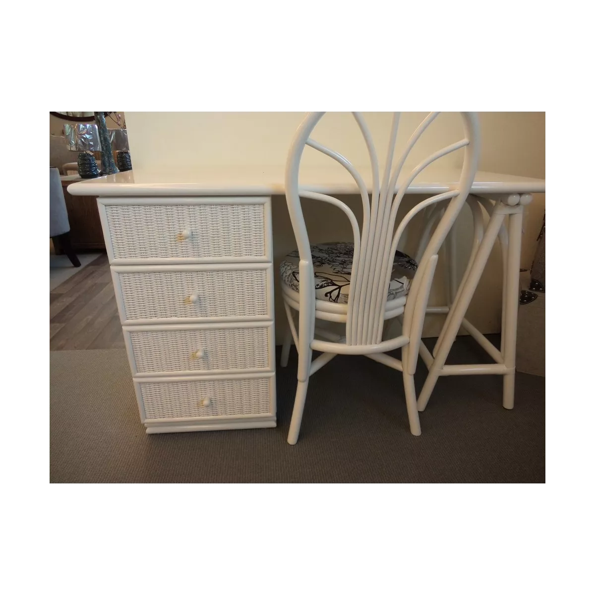 Bureau Canton Blanc