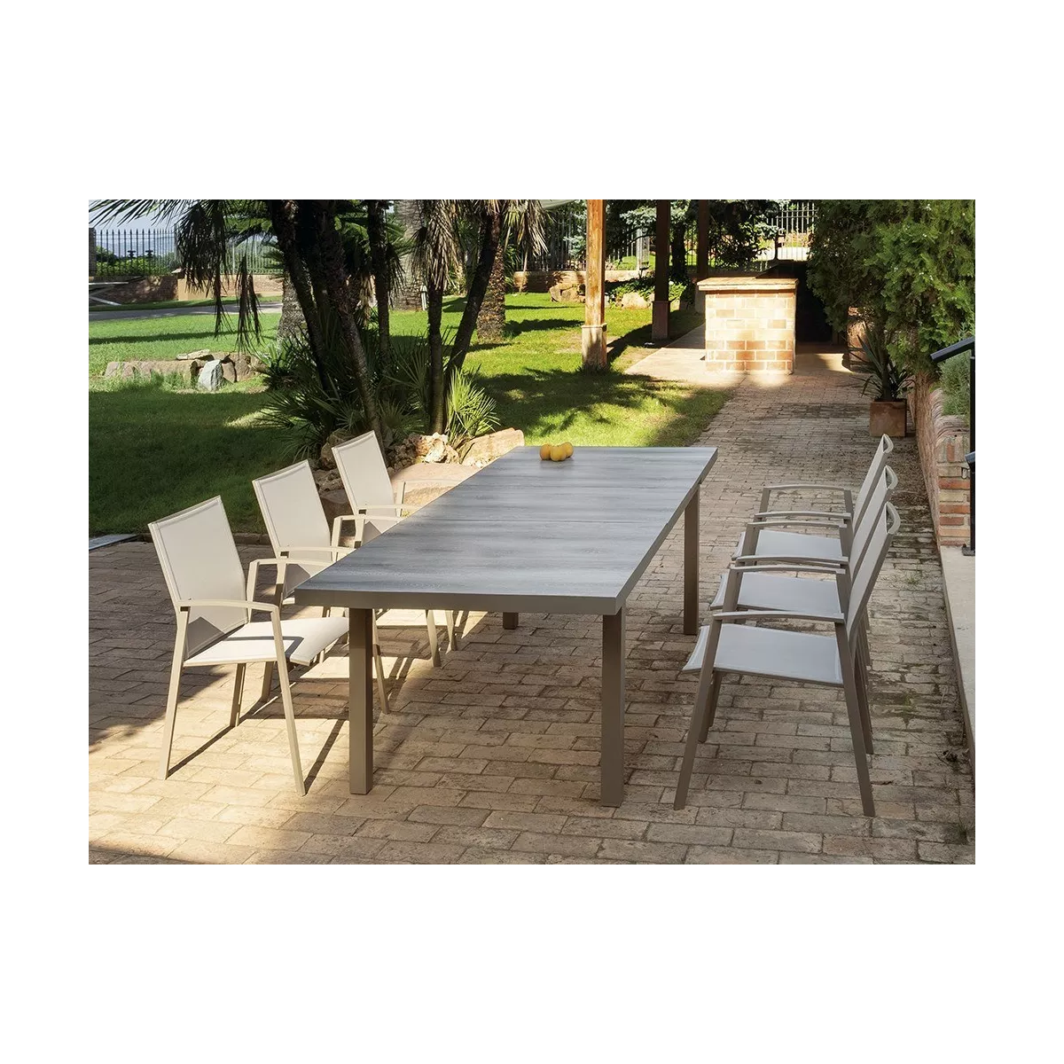 Table Chypre Aluminium180/240