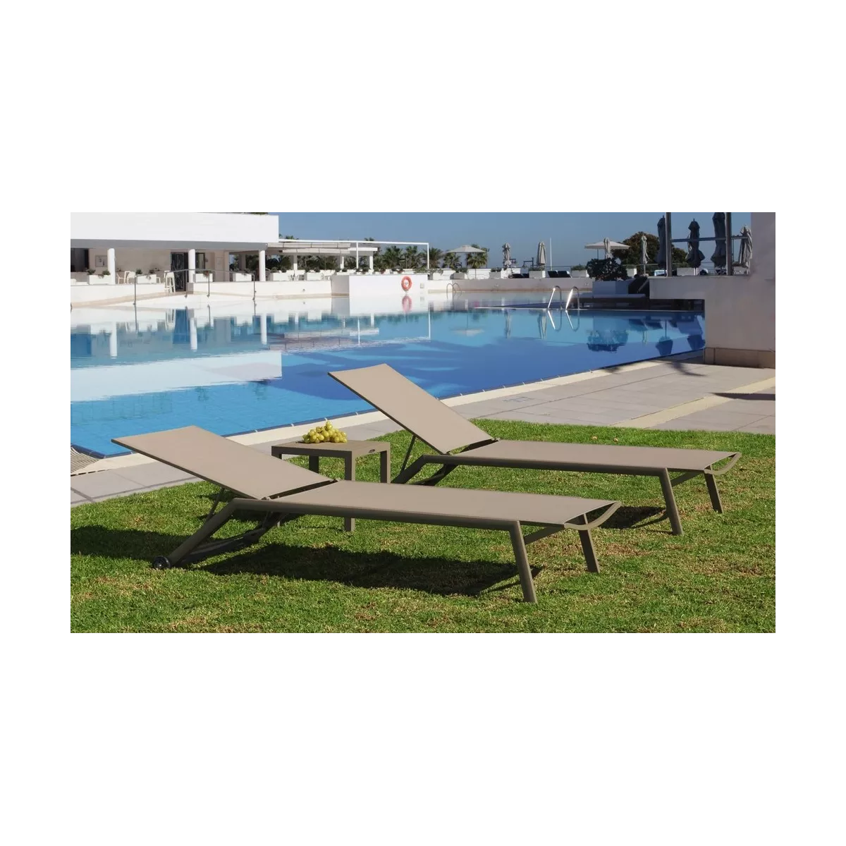 Bout de Canapé Faro Aluminium Taupe