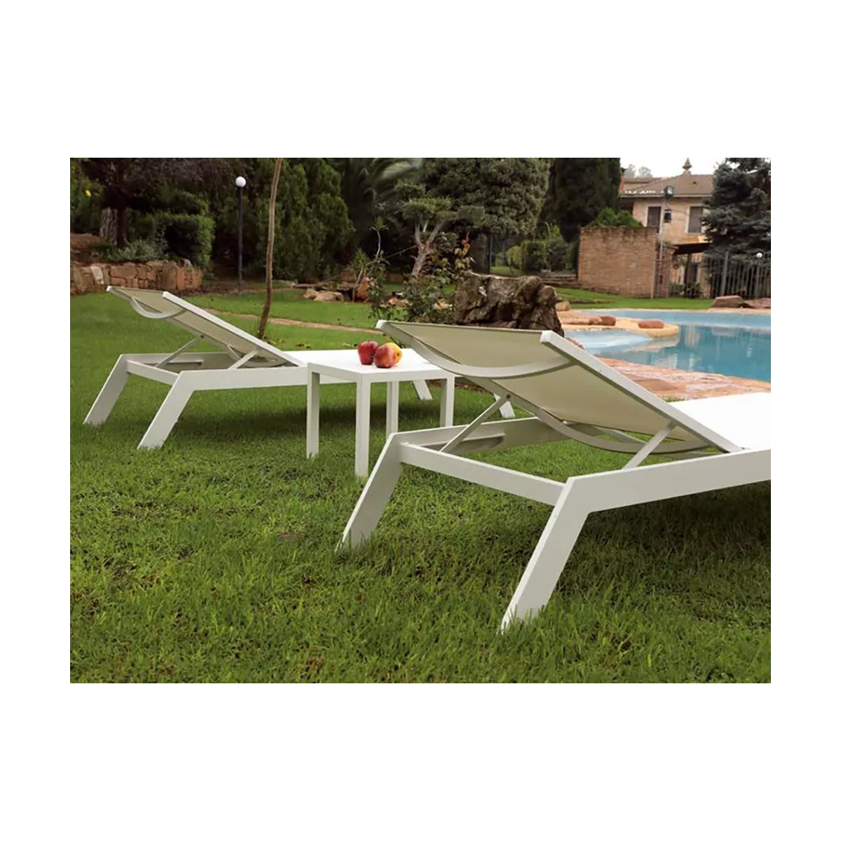 Bout de Canapé Milan Aluminium Blanc