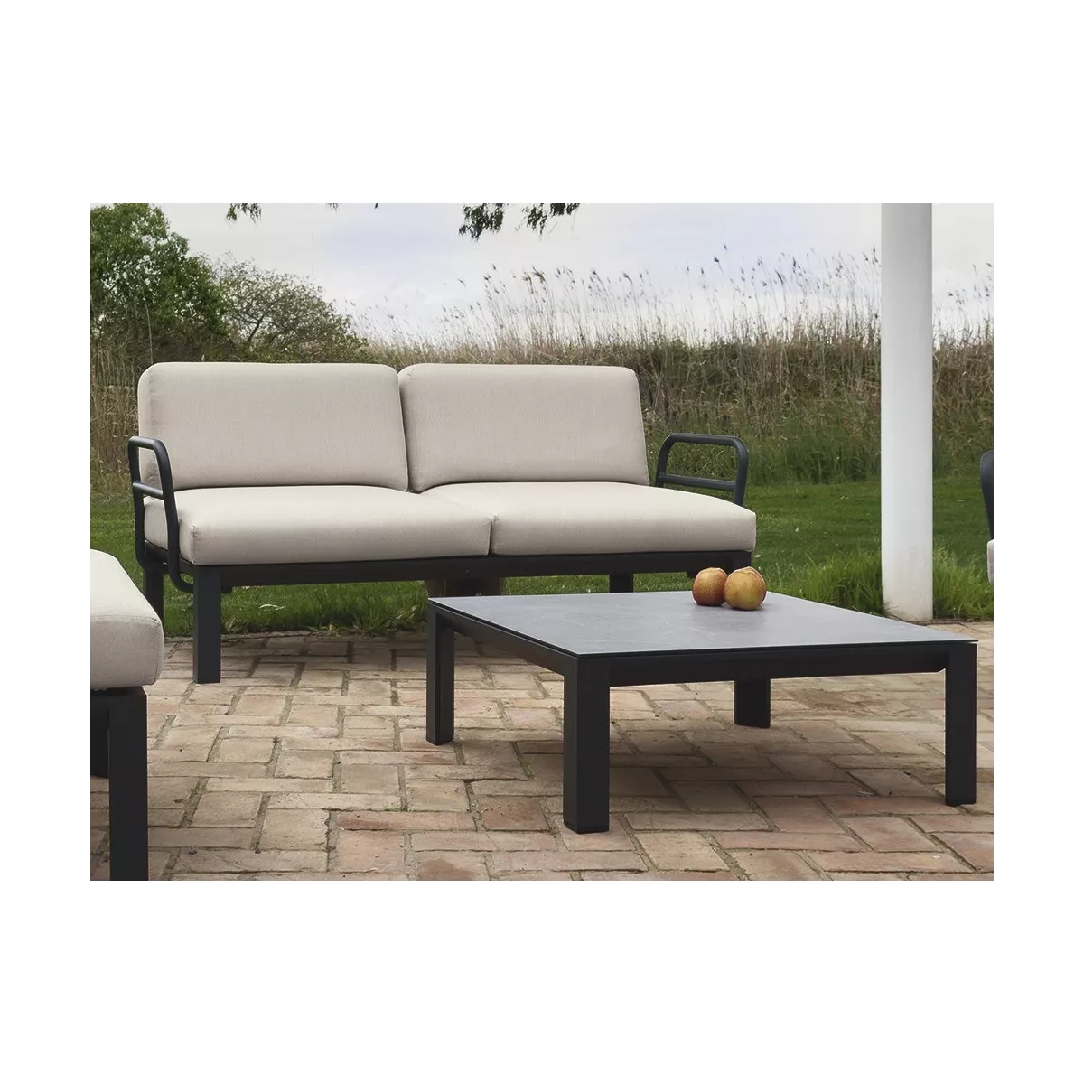 Table basse Tunez 80 x 80