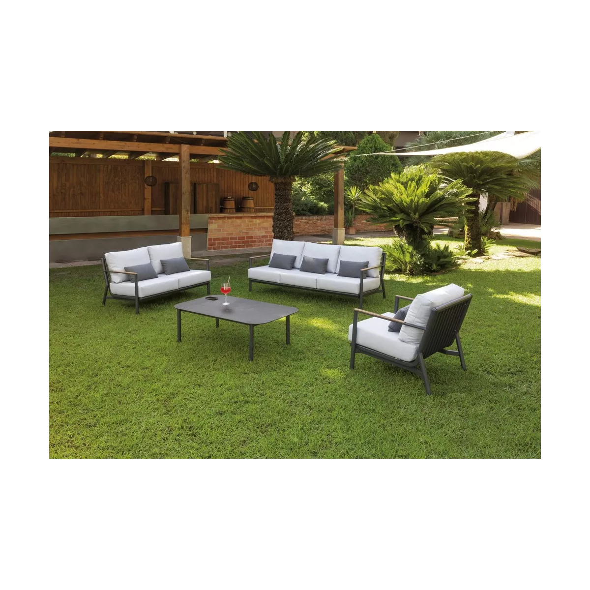 Salon Menfis : Canapé 3 places + 2 Fauteuils