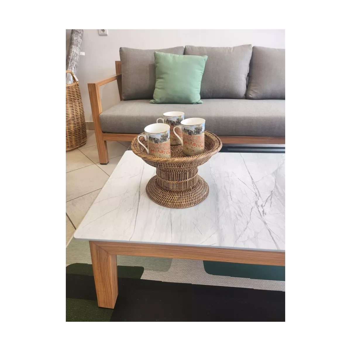 Plateau avec pied en Rotin Antique 30x30