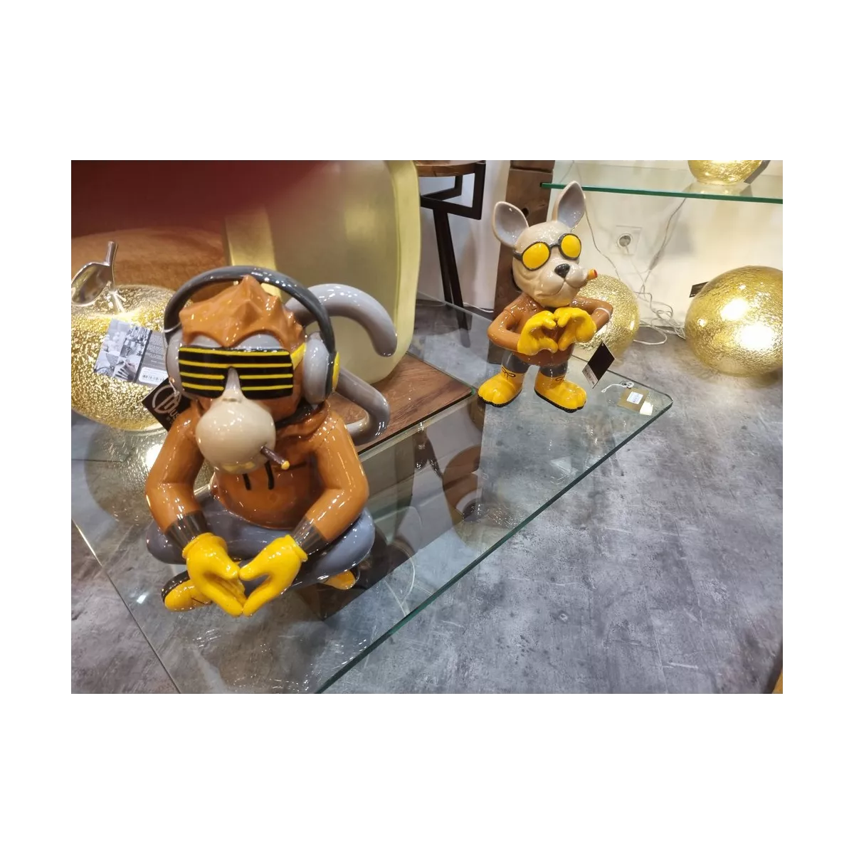 Sculpture Chien mains en coeur H.36cm