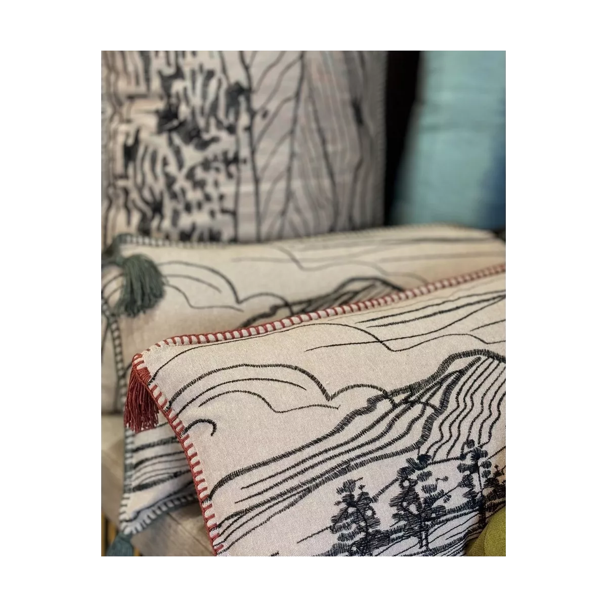 Coussin Brodé Dusko 65x40