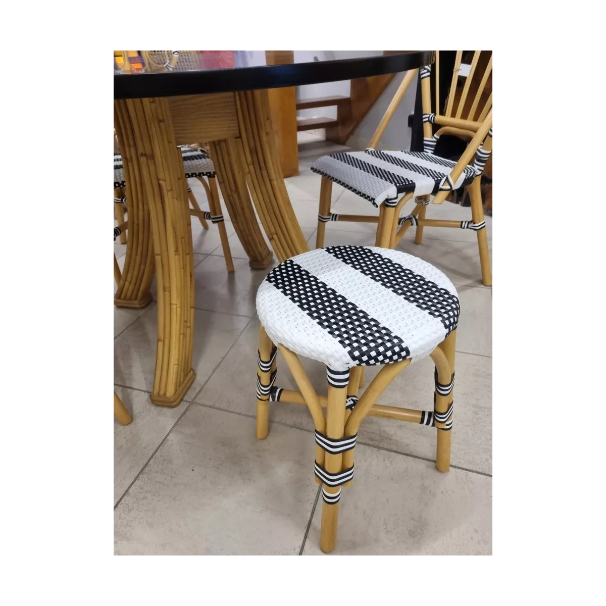 Tabouret Bistrot Jili Rotin Noir et Blanc