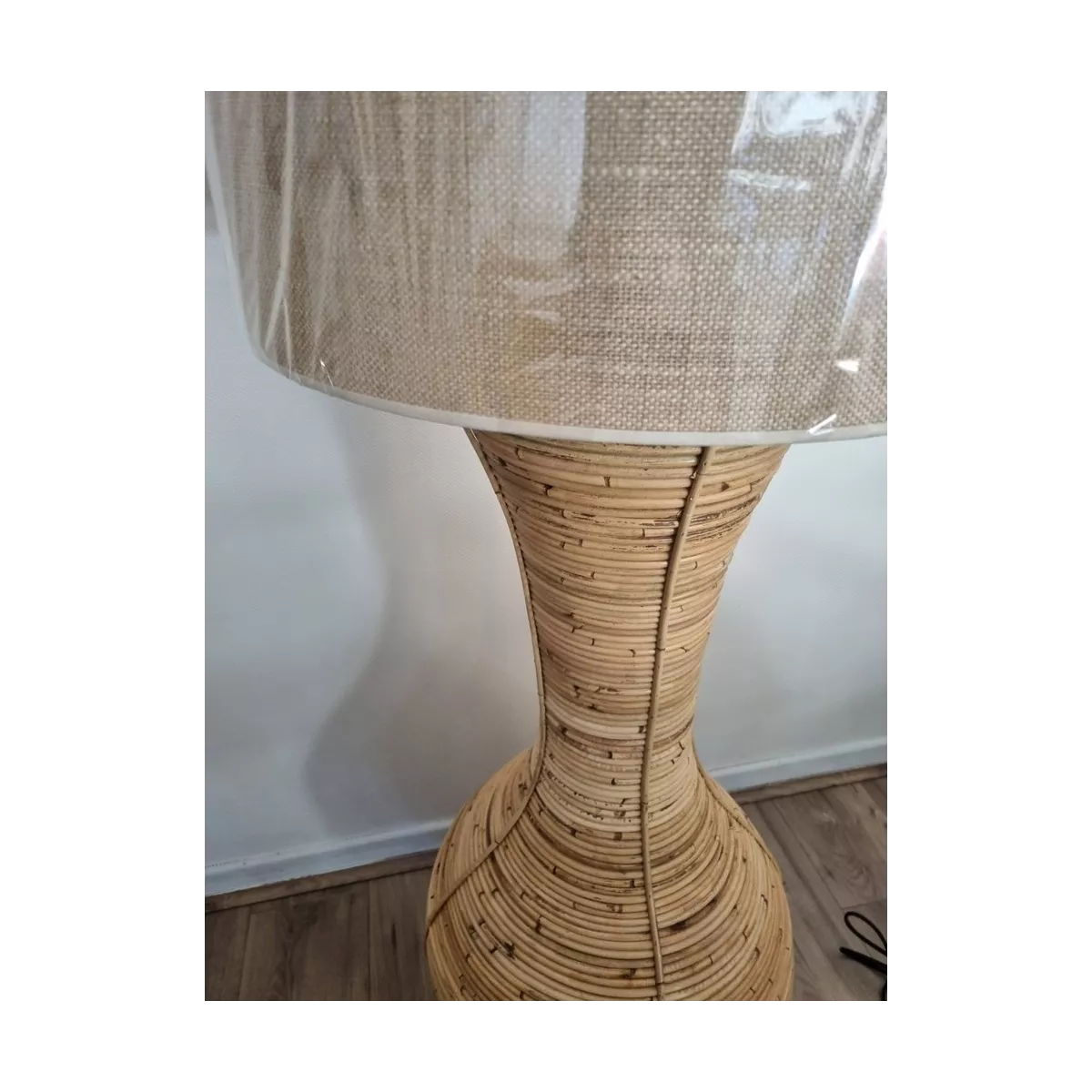 Lampe en Rotin Elancée h140