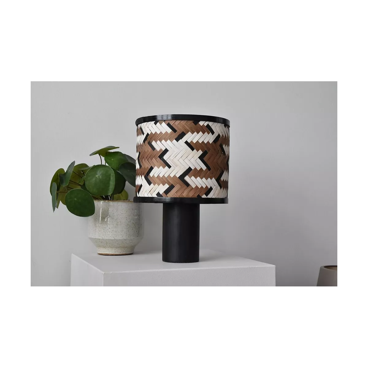 Lampe en rotin Phil H.38 Noir