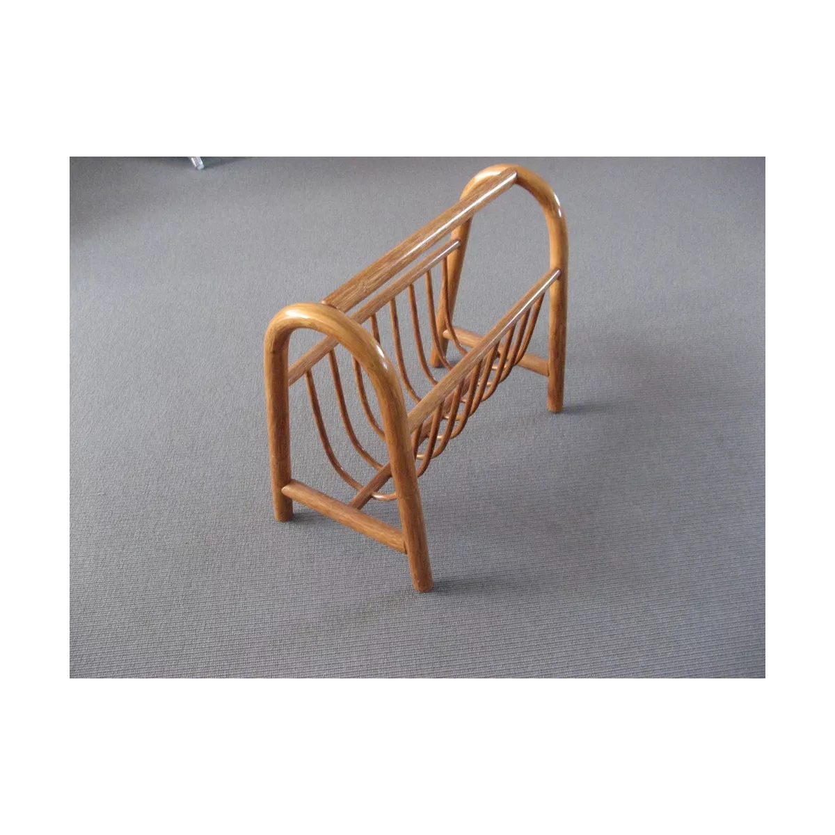 Porte Revues Rotin Cannelle