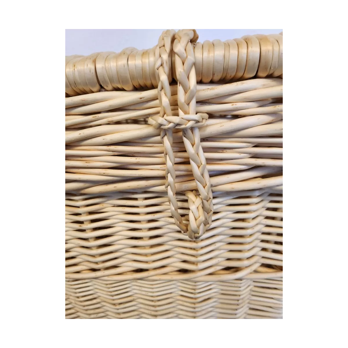 Malle Osier Naturel  Couvercle Emboité 60x40