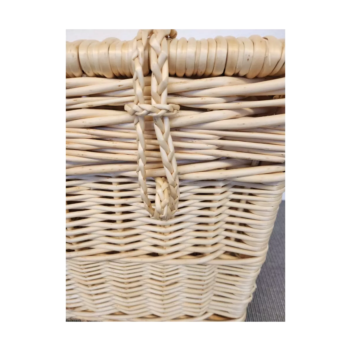 Malle Osier Naturel  Couvercle Emboité 60x40