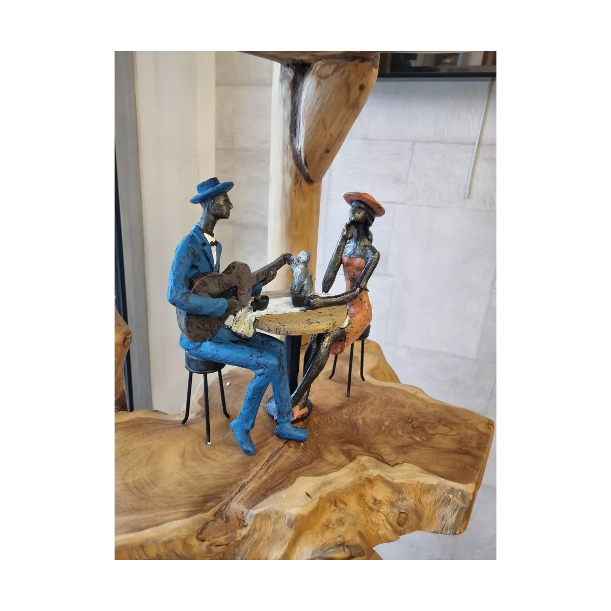 Couple  Métal Assis Avec Chat et Guitare h25
