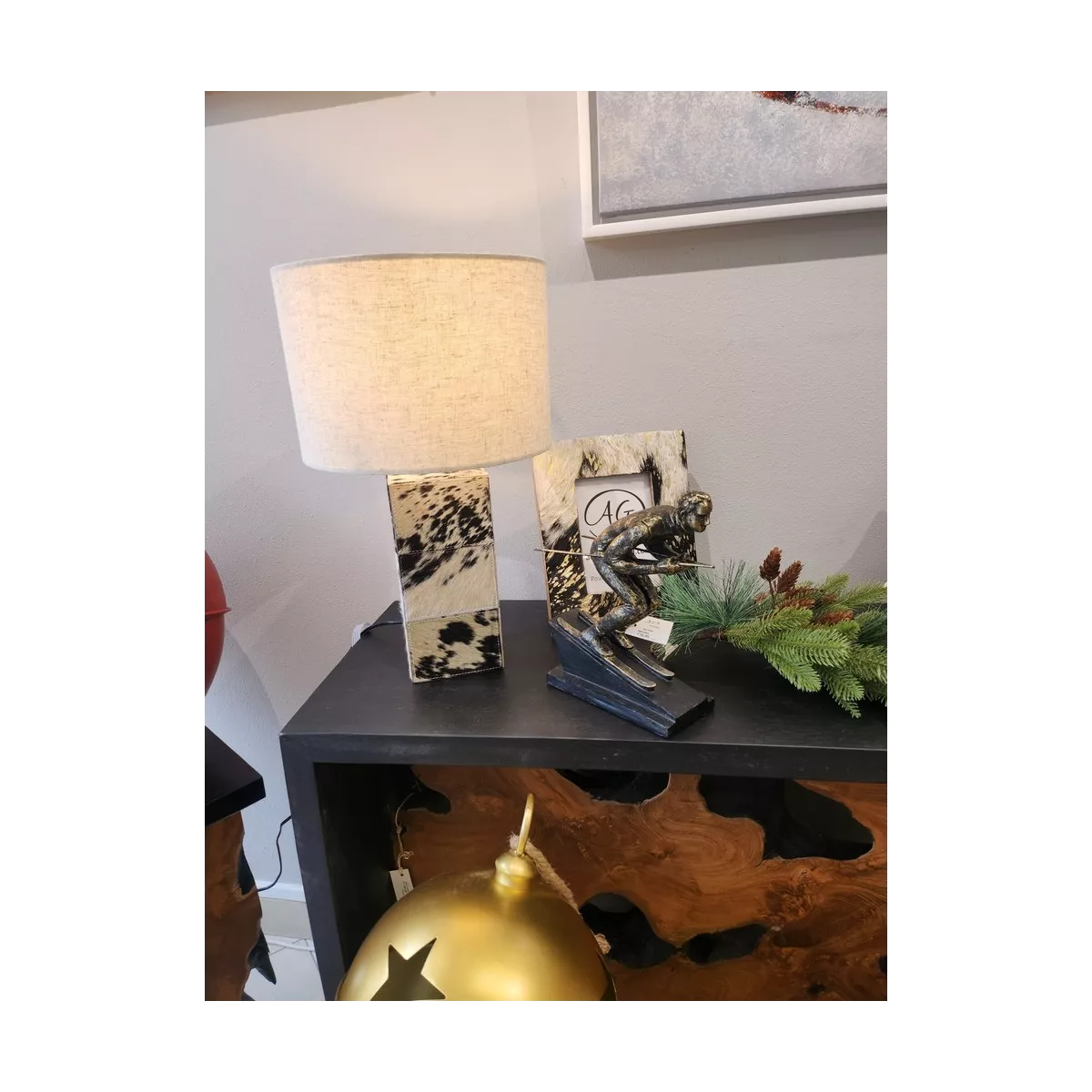 Lampe en peau de vache H48 cm