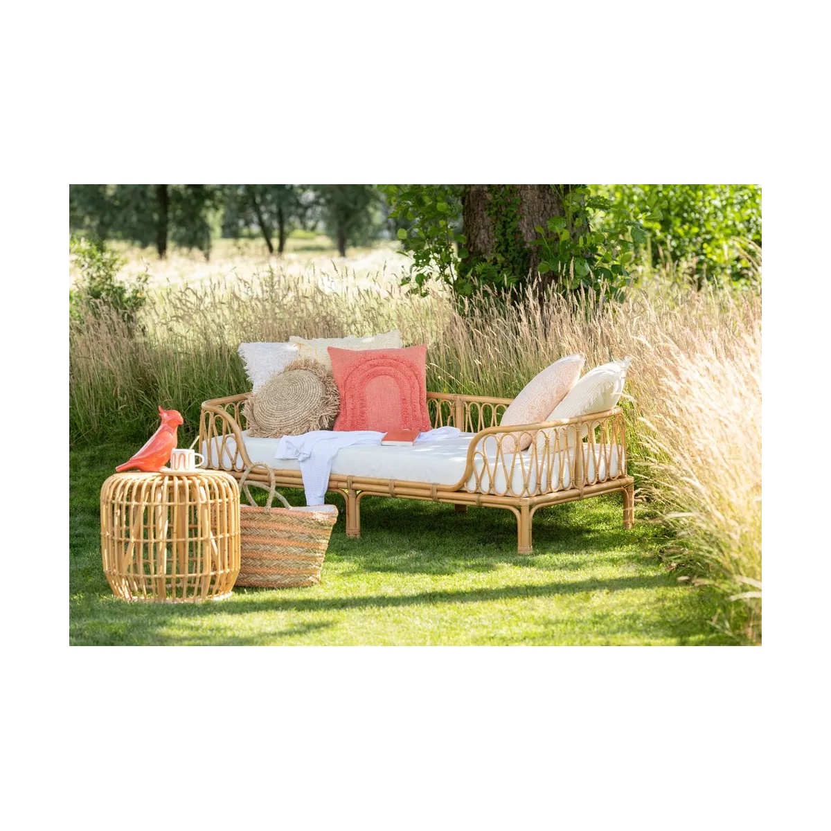 Table basse en Rotin Sirine 45x45