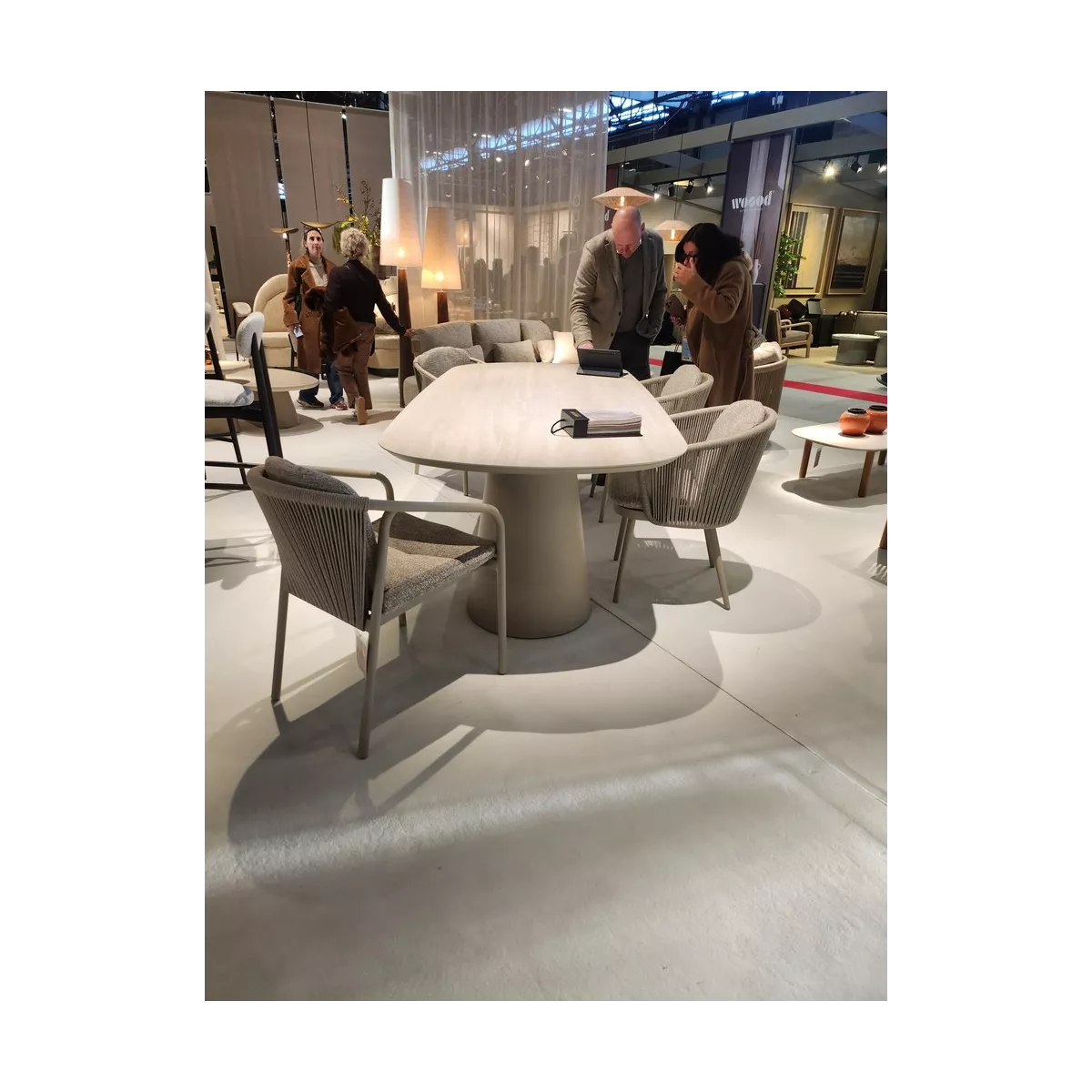 Table 240x110 Clocks Aluminium et Pierre
