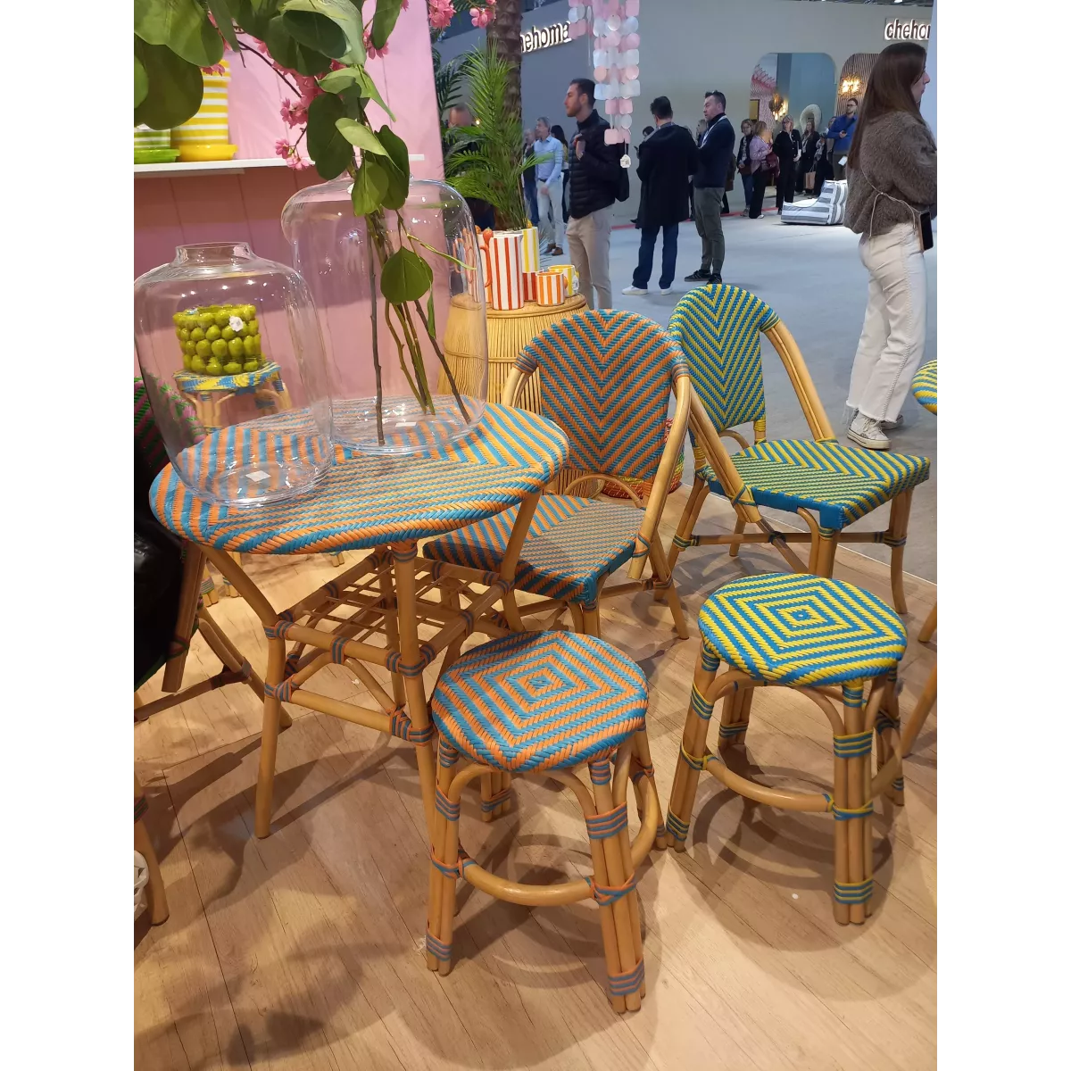Chaise Bistrot Rotin Romy Orange et Bleue