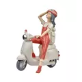 Statue Fille sur  Scooter h50cm