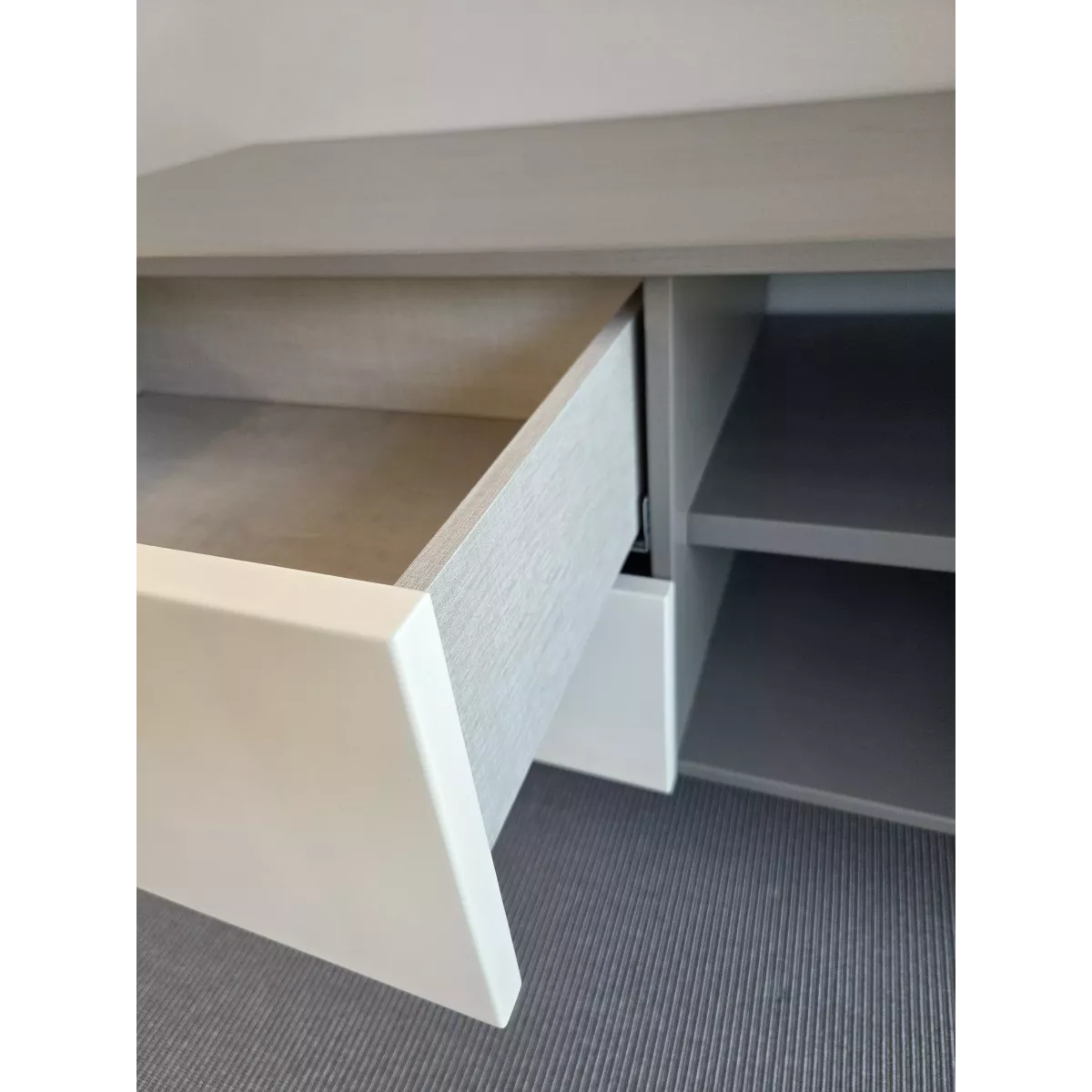 Meuble TV Milos Titan