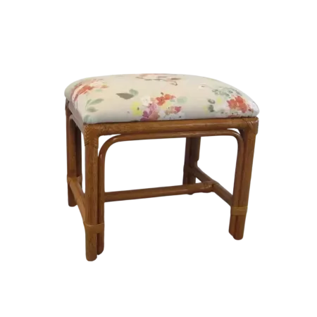 pouf en rotin canelle