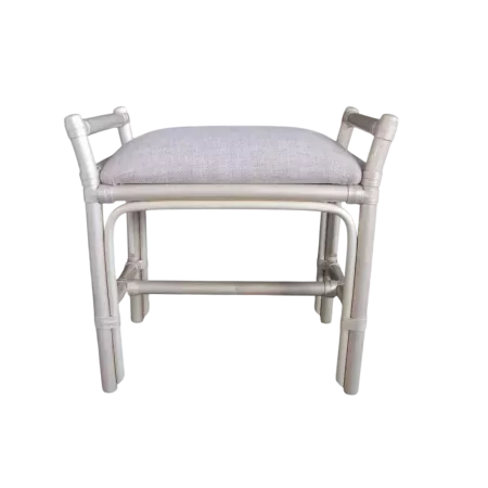 pouf en rotin nacre