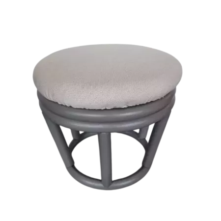 POUF EN ROTIN