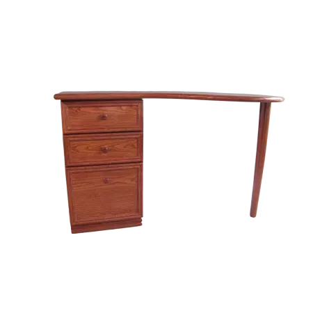BUREAU EN ROTIN