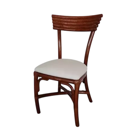 CHAISE EN ROTIN