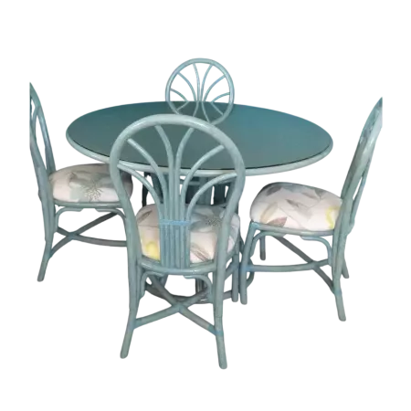 CHAISE EN ROTIN