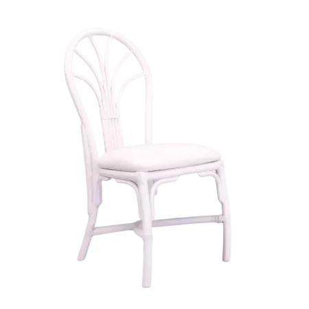 CHAISE EN ROTIN