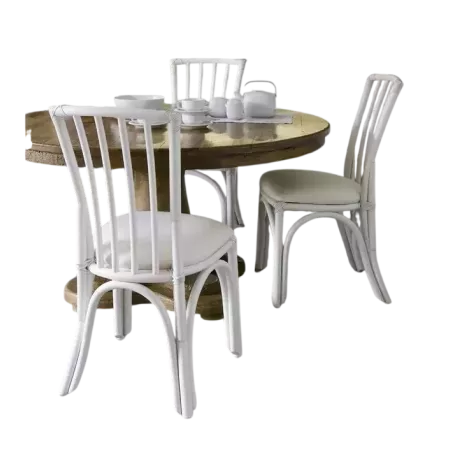 CHAISE EN ROTIN