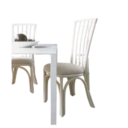 CHAISE EN ROTIN