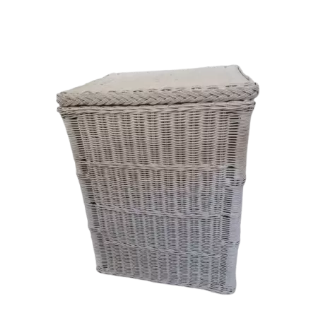 panière à linge en rotin
