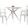 Table Olivia 70x70 en Résine Blanche spécial extérieur