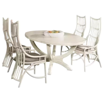 TABLE EN ROTIN