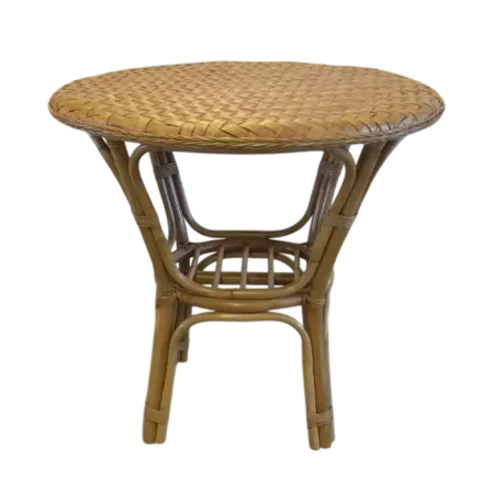 TABLE EN ROTIN